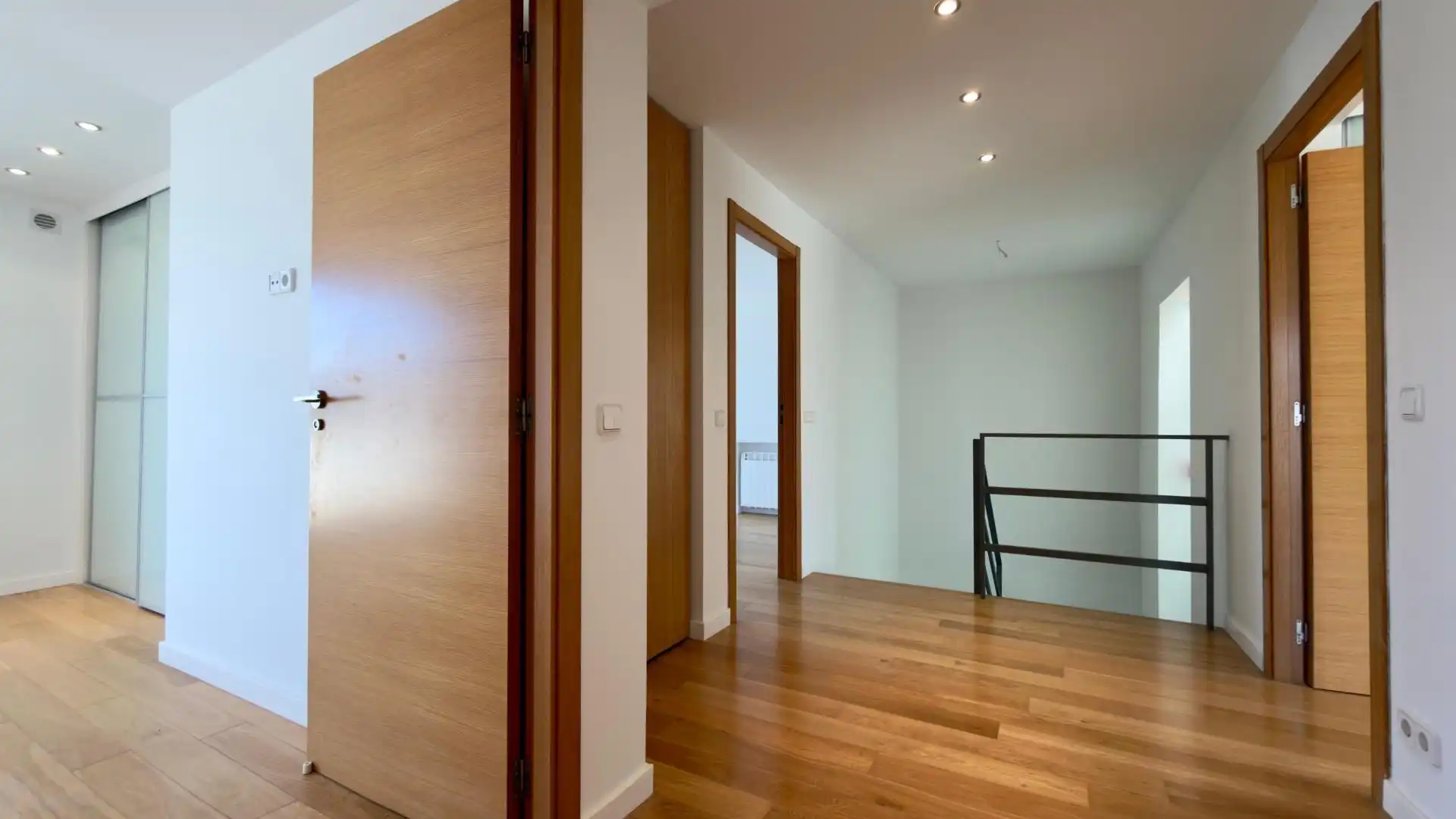 Detached homes for sale in L'Alfàs del Pi  with Air Conditioner, Heating and Terrace