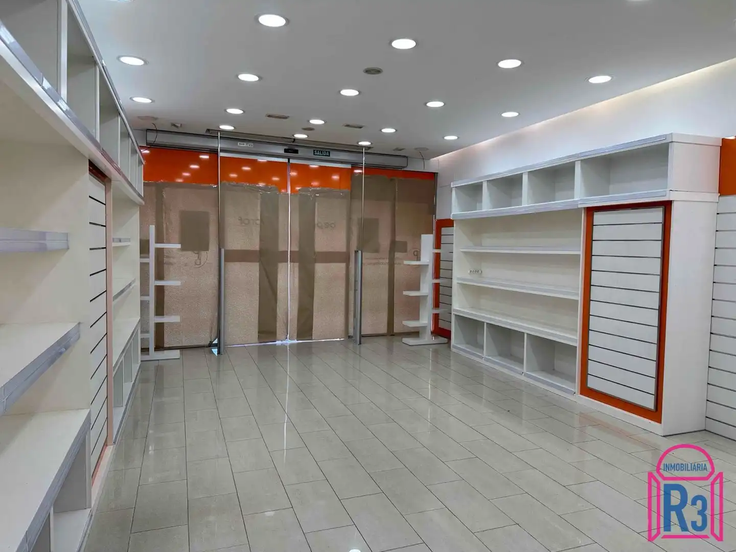 Business premises to rent in Guardia Civil - fachada a Plaza de La Pícara Justina, imagen 8