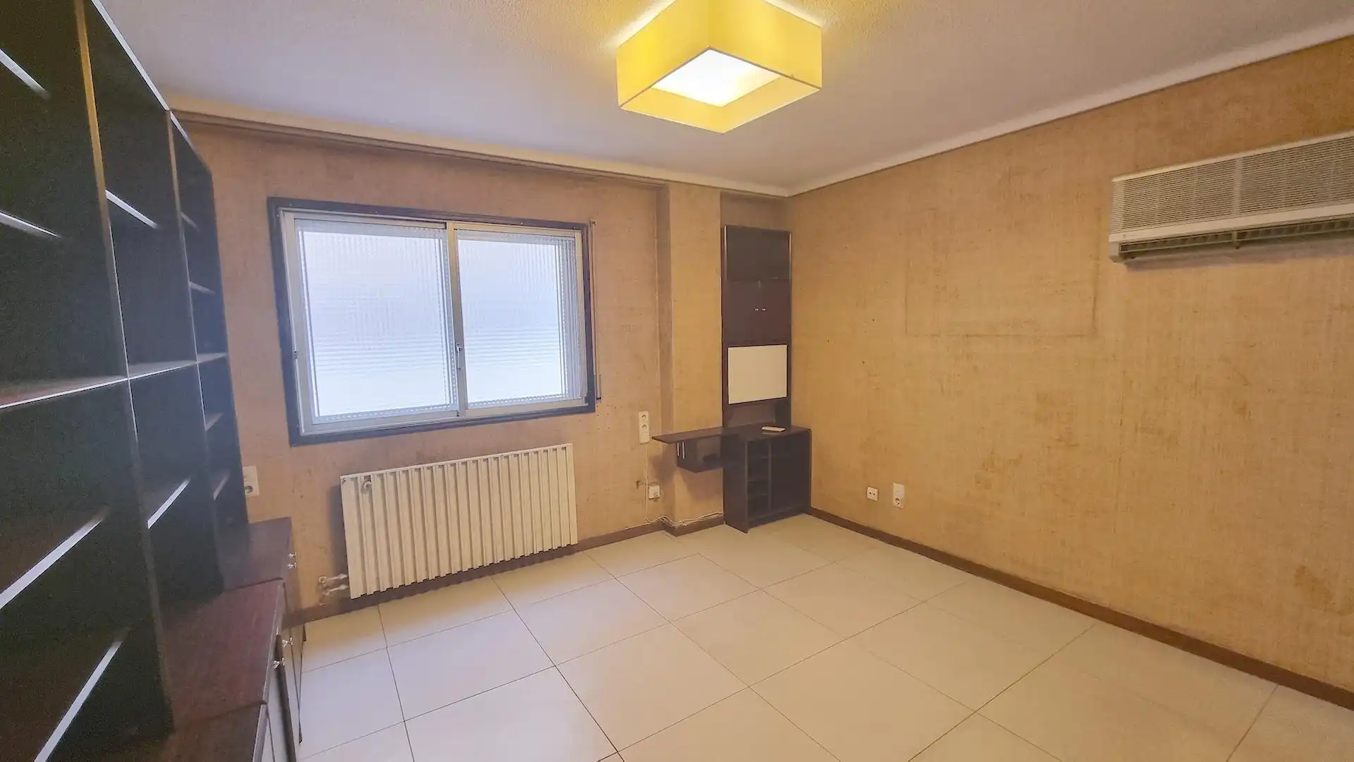 Habitación de Oficina de alquiler en Zaragoza con Aire acondicionado, Calefacción y Terraza