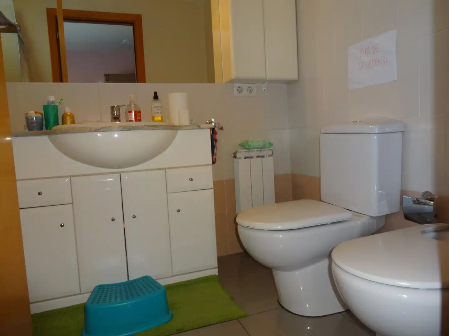 Baño de Piso en venta en Rubí con Calefacción, Horno y Balcón