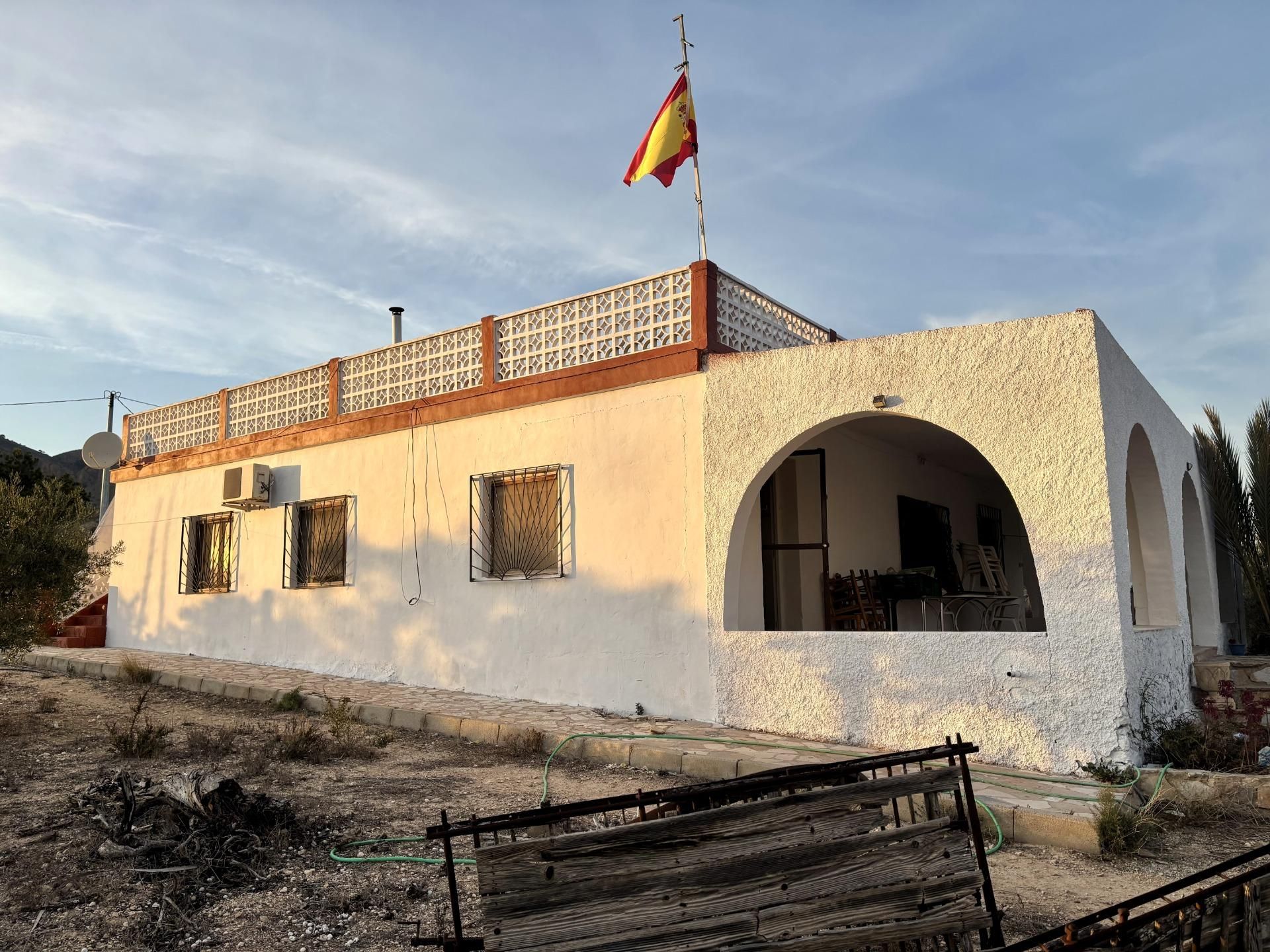 Exterior view of House or chalet for sale in Alicante / Alacant  with Air Conditioner, Heating and Private garden
