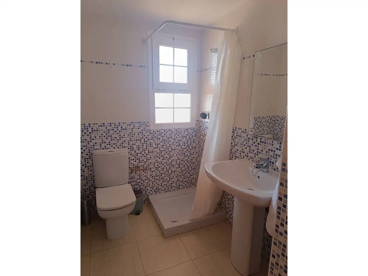 Badezimmer von Dachboden zum Verkauf in El Ejido mit Klimaanlage, Heizung und Terrasse