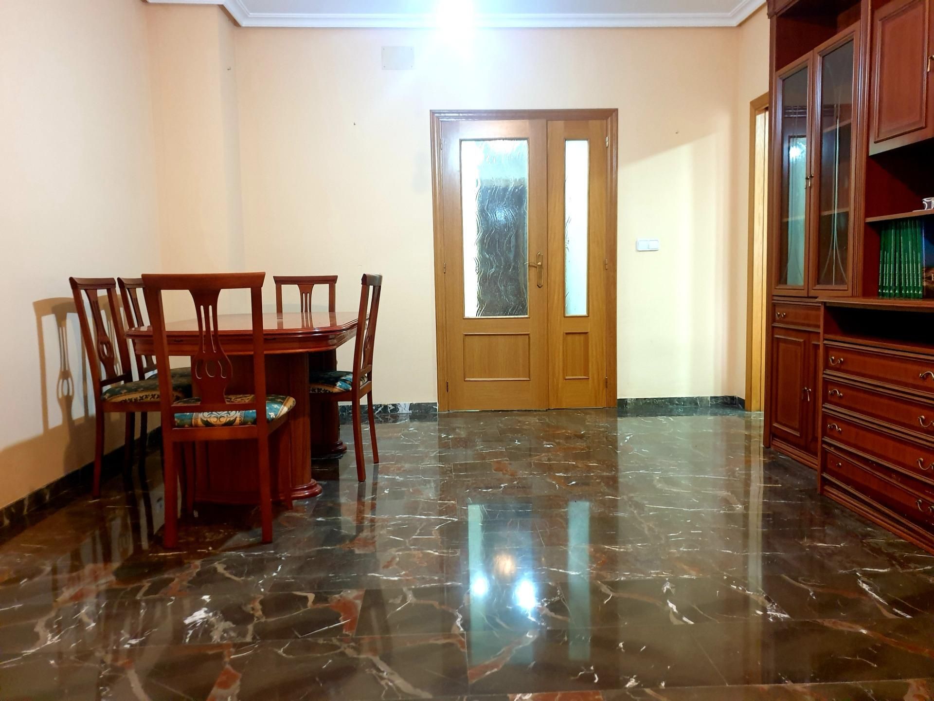 Planta baixa en venda en Crevillent amb Aire condicionat i Calefacció