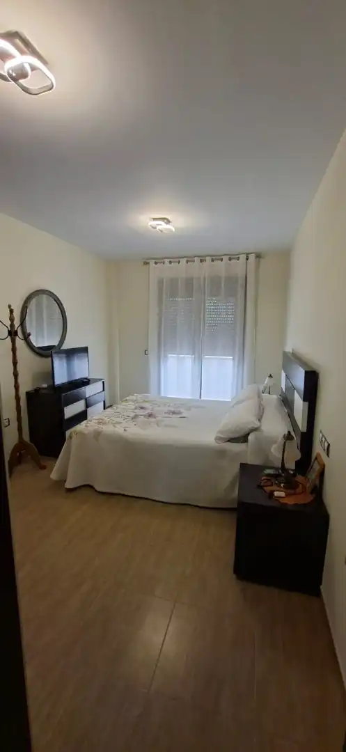 Habitación de Piso en venta en El Ejido con Balcón