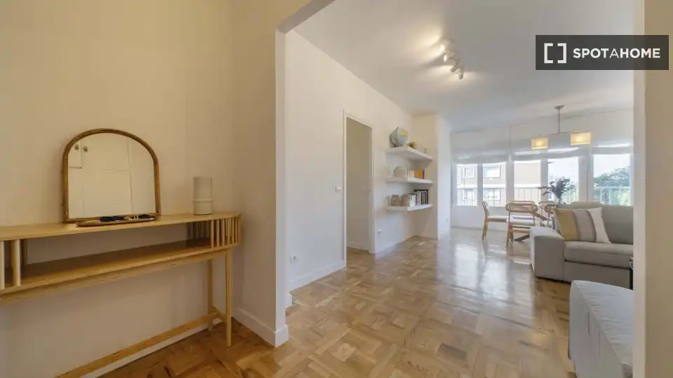 Piso de alquiler en Madrid con Aire acondicionado, Calefacción y Amueblado