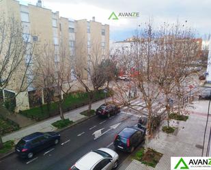 Vista exterior de Pis en venda en Mérida amb Aire condicionat, Terrassa i Traster