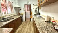 Cuina de Casa adosada en venda en Alcalá de Guadaira