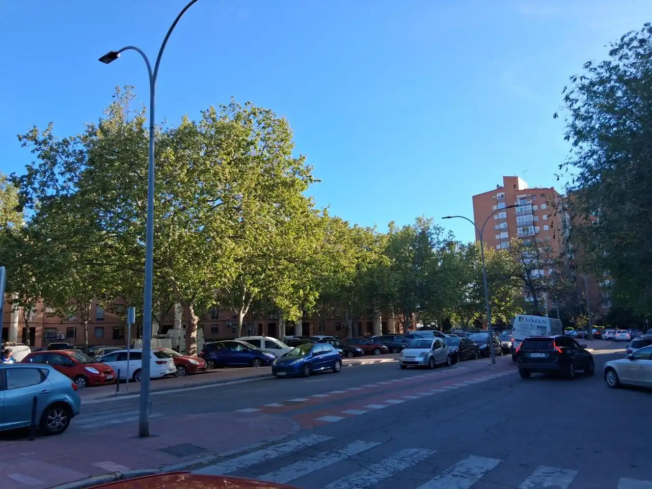 Vista exterior de Piso en venta en Alcalá de Henares con Aire acondicionado y Terraza