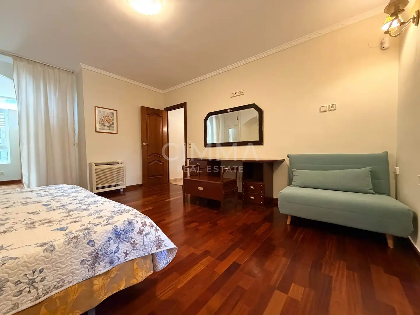 Habitación de Casa o chalet en venta en Benidorm