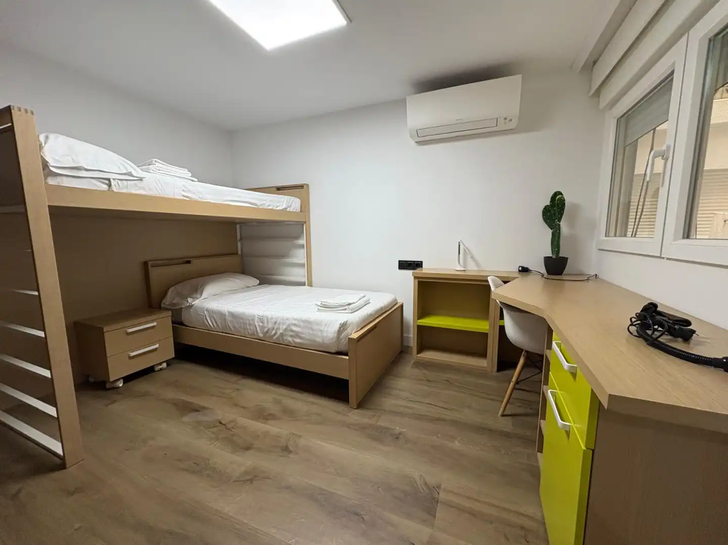 Habitación de Piso en venta en Valencia con Aire acondicionado, Calefacción y Balcón