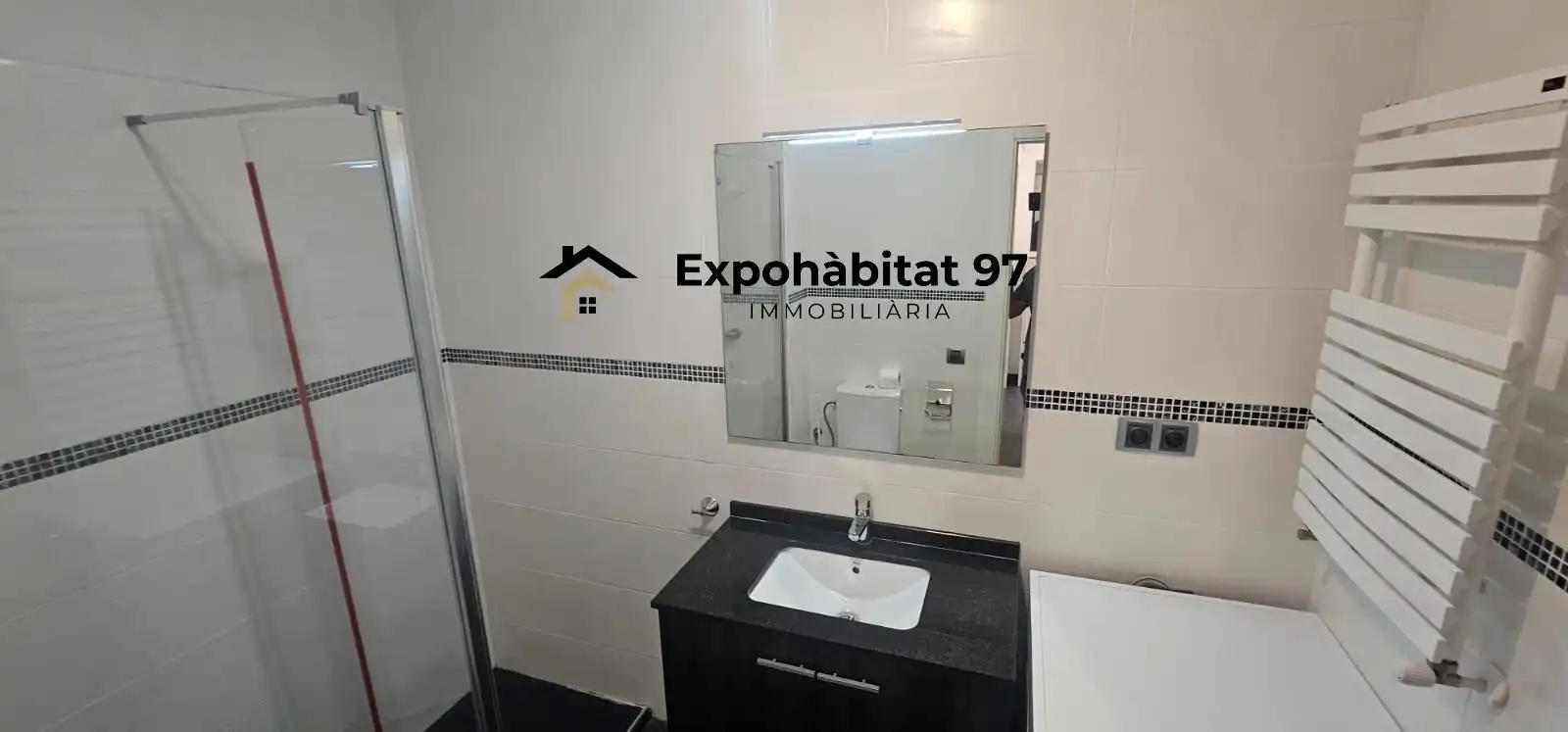 Baño de Apartamento en venta en Mont-roig del Camp con Aire acondicionado y Piscina comunitaria