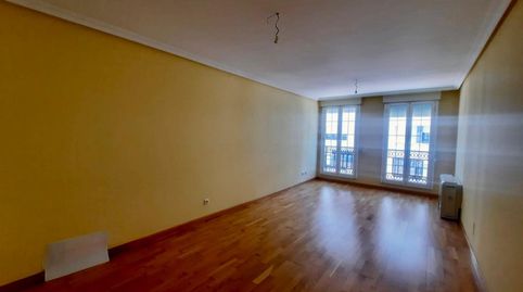 Foto 2 de Piso en venta en Centro, Ponferrada