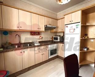 Kitchen of Flat for sale in Lugo Capital