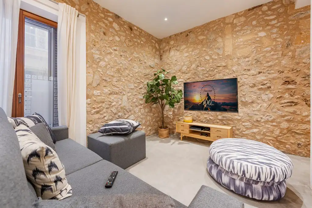 Living room of Country homes for sale in Pollença  with Air Conditioner, Heating and Private garden