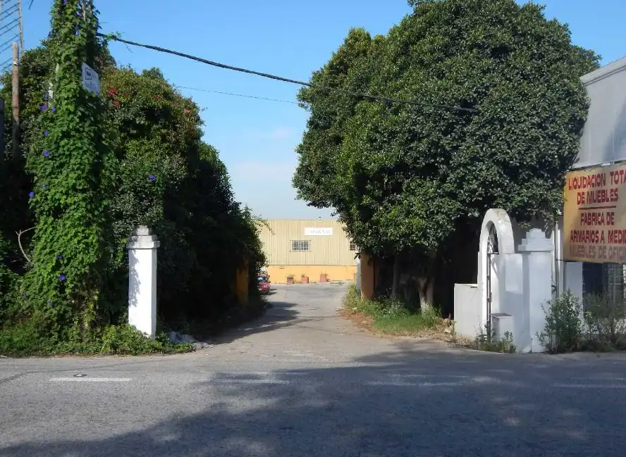 Vista exterior de Nave industrial en venta en Alcalá de Guadaira