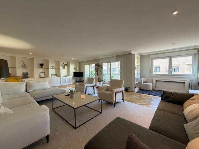 Piso en Venta en Mont-Olivet