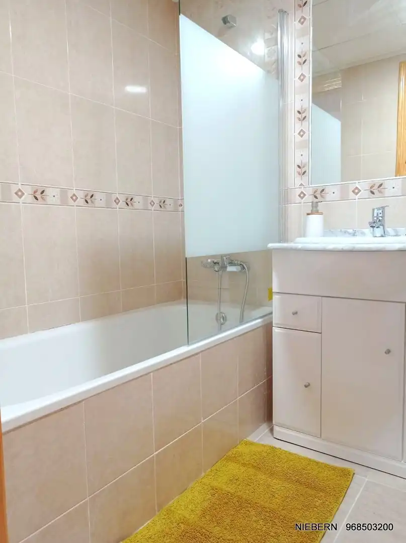 Badezimmer von Wohnung zur Miete in Cartagena mit Terrasse, Möbliert und Waschmaschine