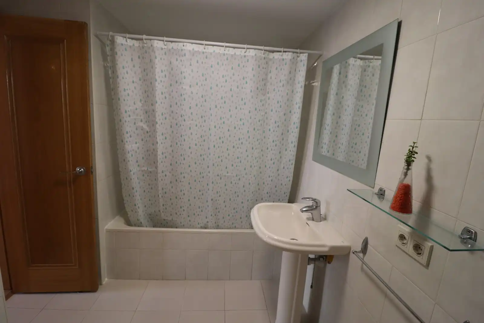 Baño de Piso de alquiler en  Palma de Mallorca con Aire acondicionado, Parquet y Terraza