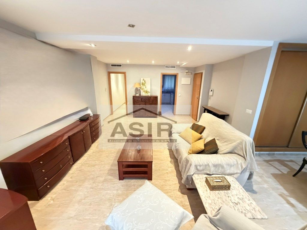 Sala d'estar de Pis en venda en Alzira amb Aire condicionat i Terrassa