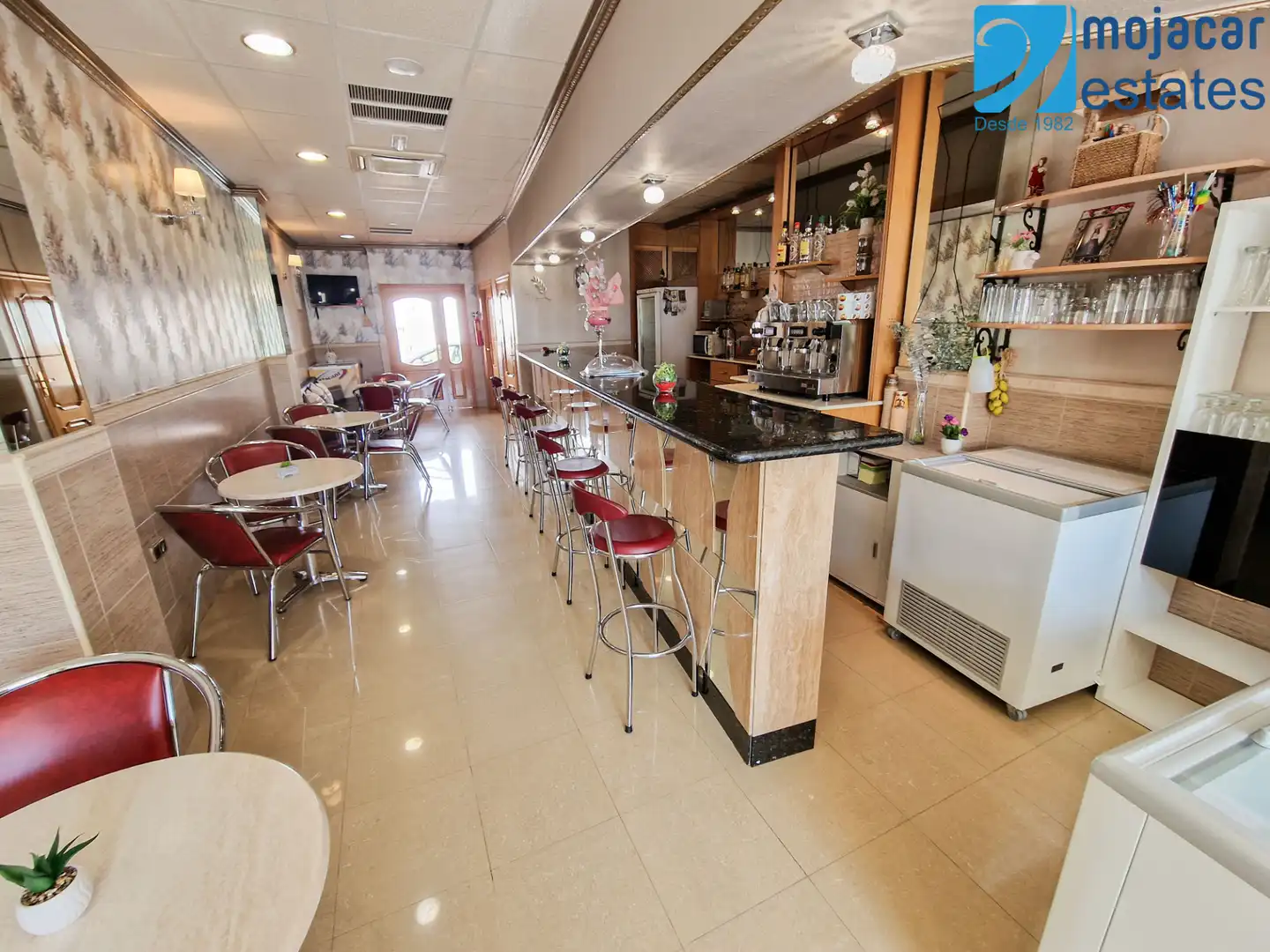 Local en venta en Calle Blas Infante, 9, Antas