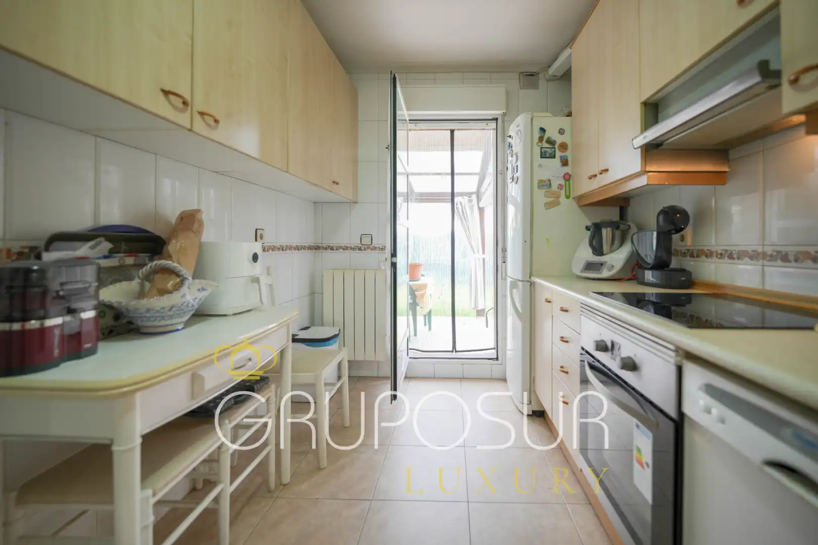 Cocina de Casa adosada en venta en Arroyo de la Encomienda con Calefacción, Jardín privado y Parquet