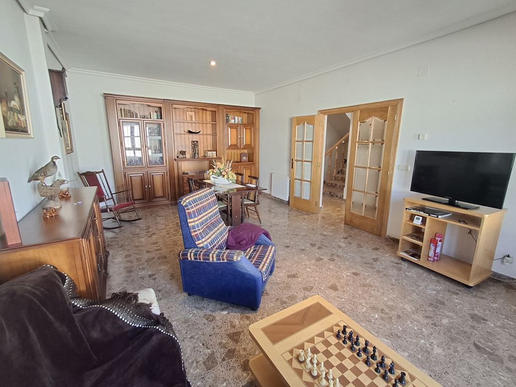 Living room of House or chalet for sale in La Roda  with Heating, Terrace and Storage room