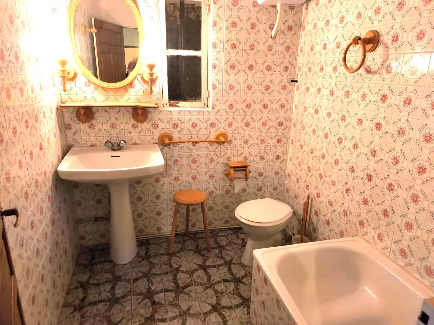 Badezimmer von Country house zum Verkauf in Moratilla de los Meleros mit Abstellraum und Balkon