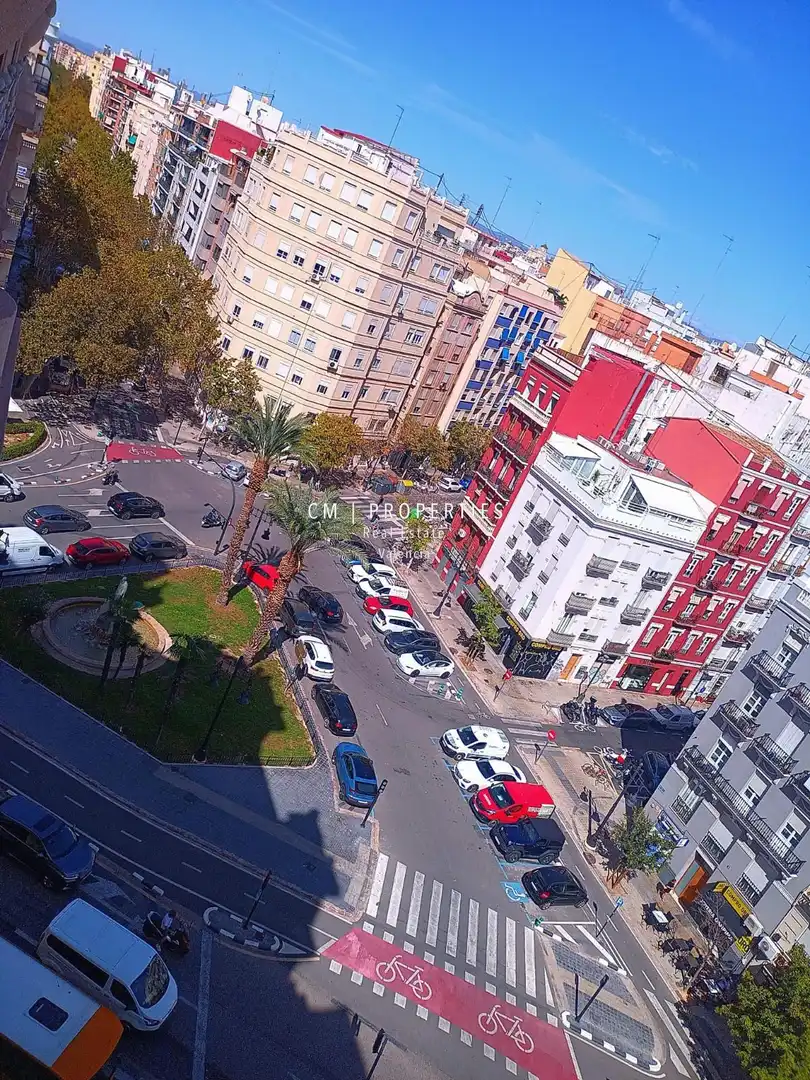 Exterior view of Flat for rent in Valencia  with Air Conditioner, Heating and Terrace