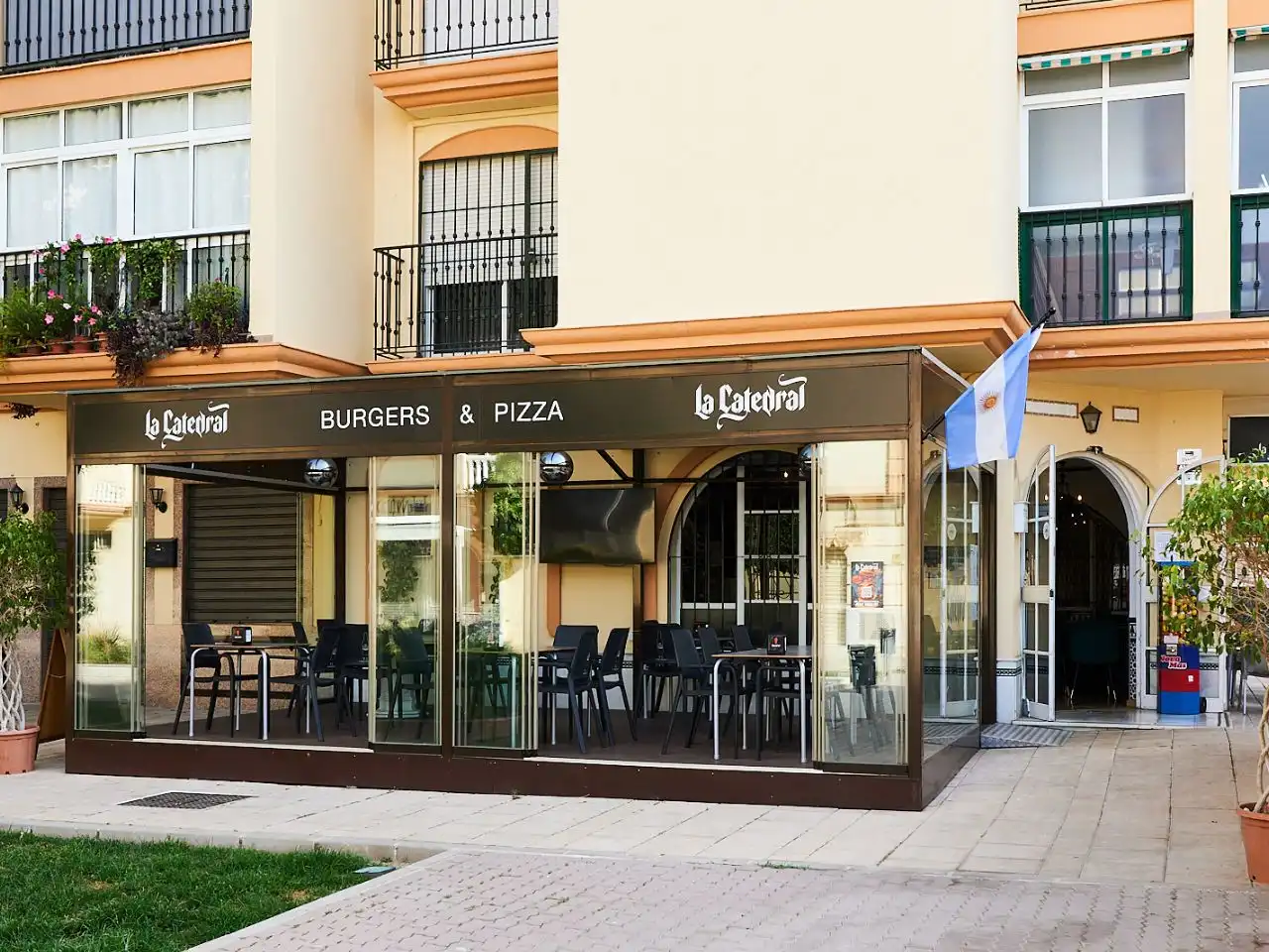 Local comercial en traspàs a Feria de Jerez 2, imagen 2