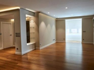 Appartamento con ascensore in vendita a Centro