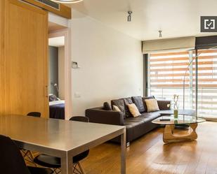 Sala d'estar de Pis de lloguer en  Barcelona Capital amb Aire condicionat, Calefacció i Moblat