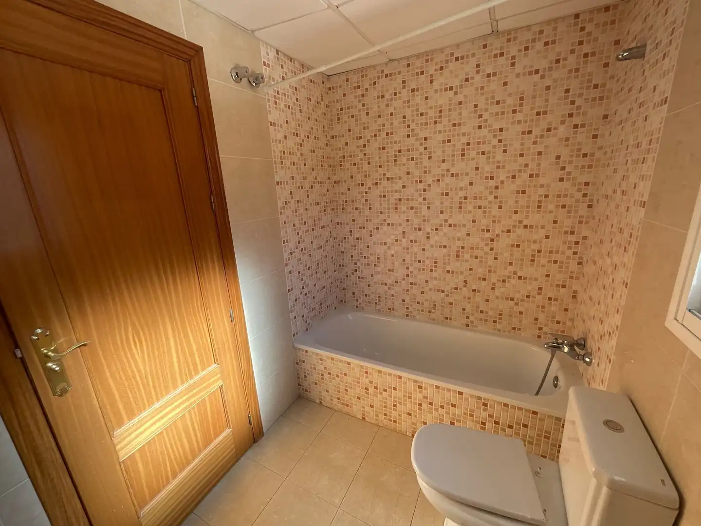 Baño de Casa o chalet en venta en Antequera con Calefacción, Terraza y Trastero