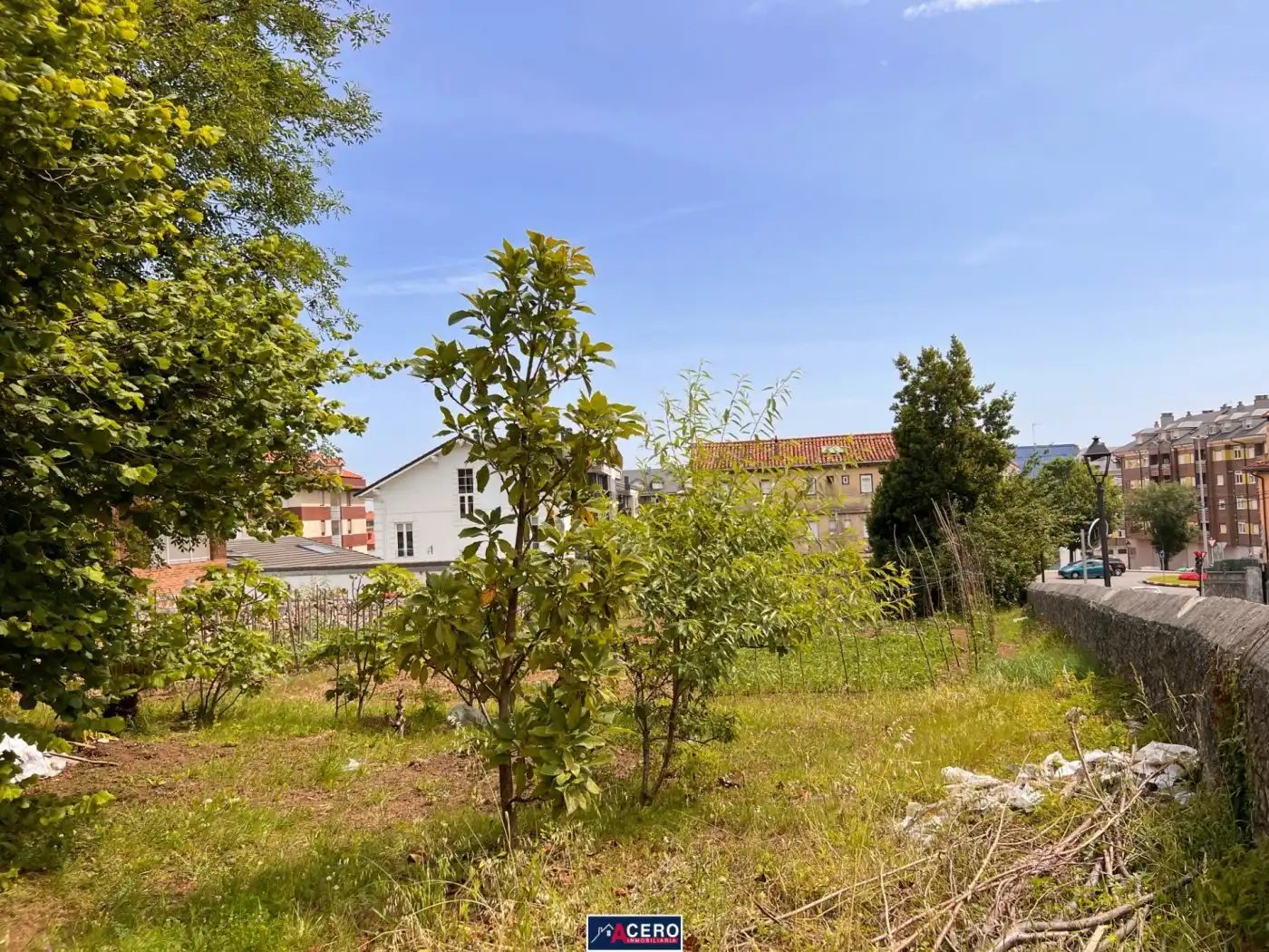 Casa o xalet en venda en Camargo amb Jardí privat