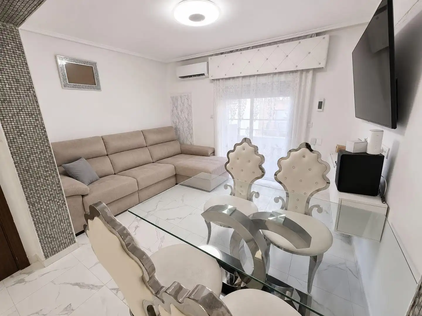 Sala de estar de Piso en venta en Valencia con Aire acondicionado, Amueblado y Balcón