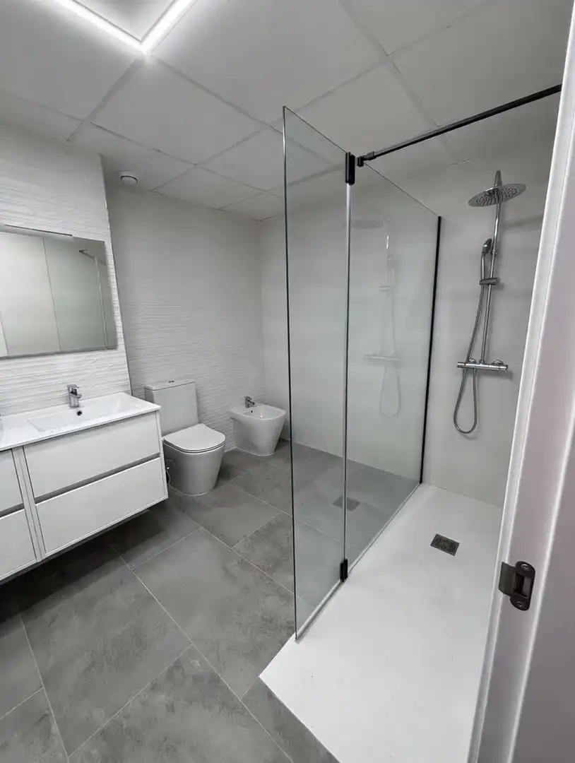 Bathroom of Apartments for rent in Villajoyosa / La Vila Joiosa  with Air Conditioner, Heating and Terrace