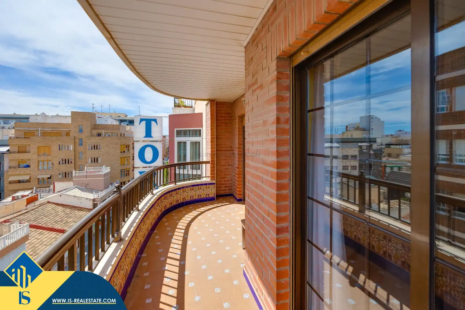 Terraza de Ático de alquiler en Torrevieja con Terraza, Trastero y Amueblado