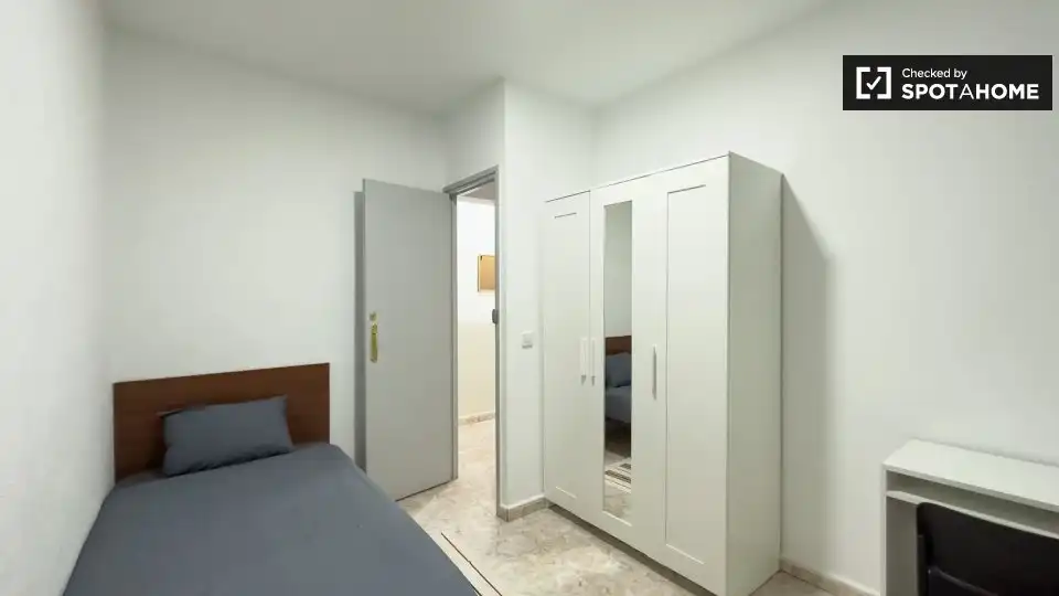 Habitació a Barcelona, Barcelona