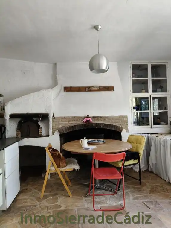 Comedor de Finca rústica en venta en Zahara con Jardín privado, Terraza y Trastero