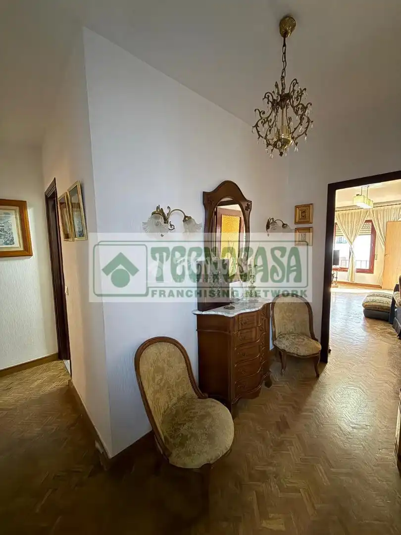 Flat for sale in Ronda  with Air Conditioner, Parquet flooring and Balcony