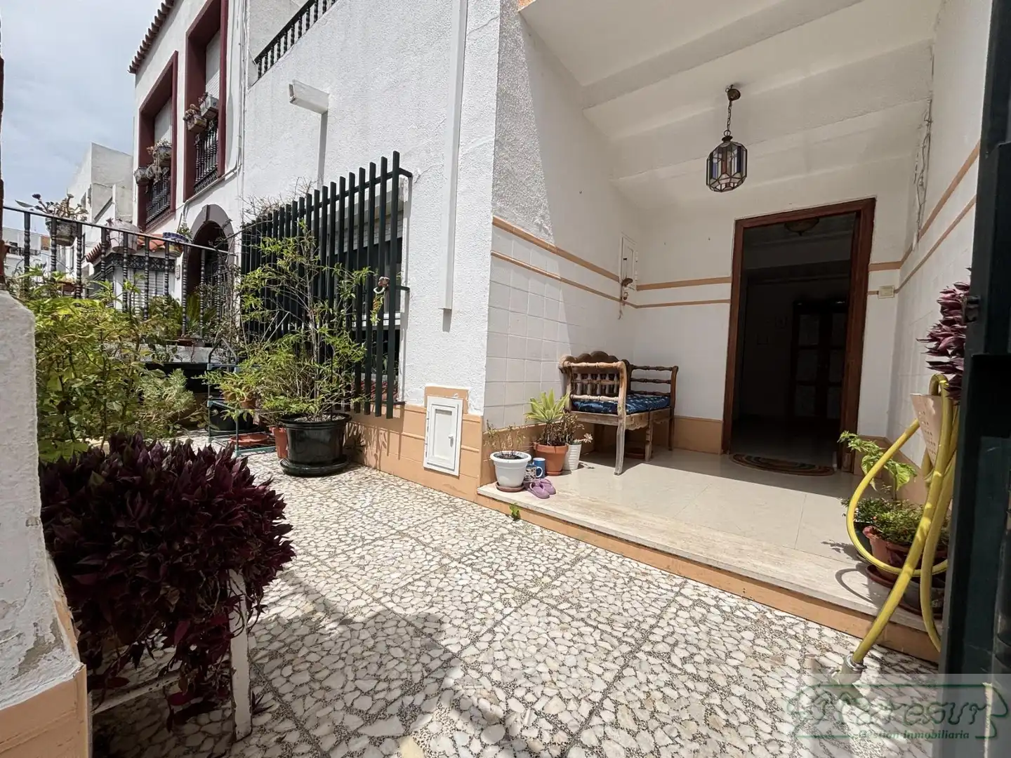 Vista exterior de Casa o xalet en venda en San Fernando amb Terrassa i Traster