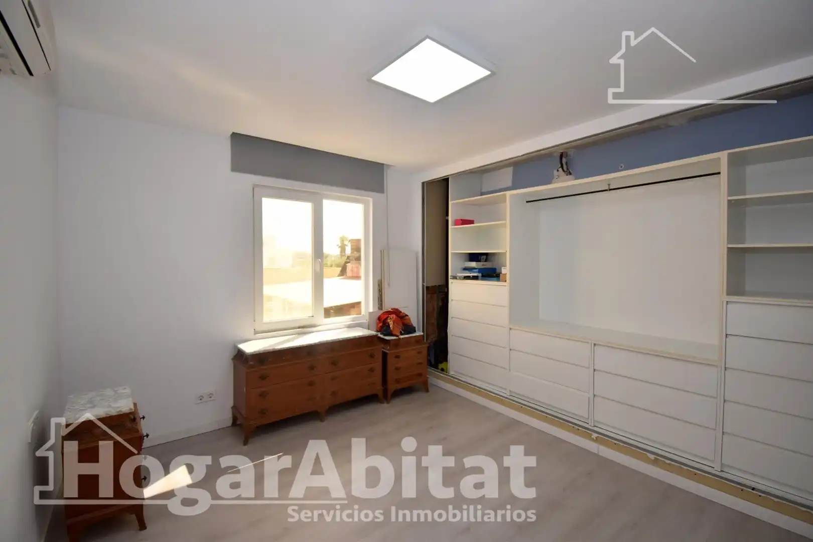 Dormitori de Pis en venda en Castellón de la Plana / Castelló de la Plana amb Aire condicionat i Terrassa