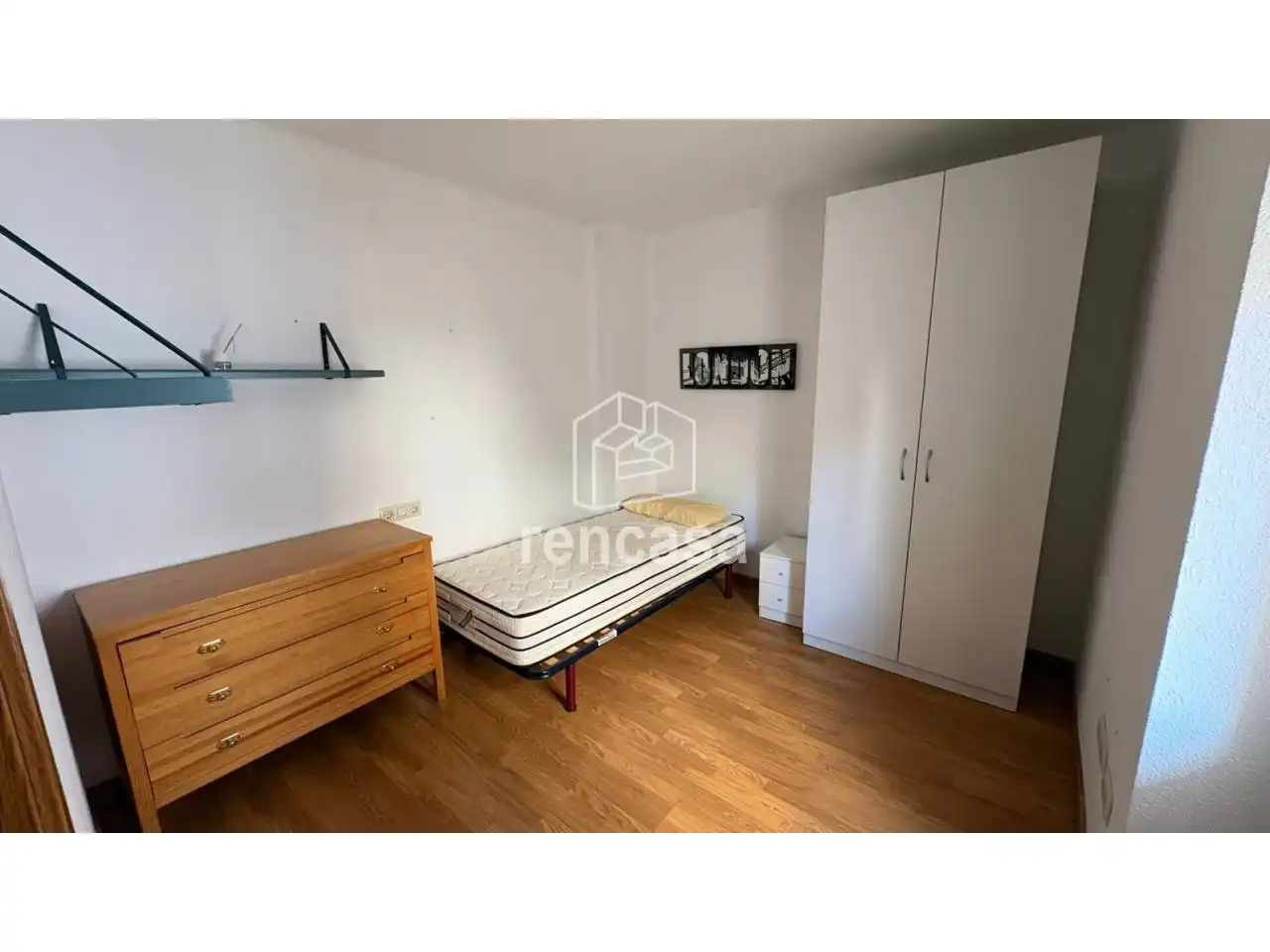 Habitación de Piso de alquiler en Lleida con Calefacción, Parquet y Terraza