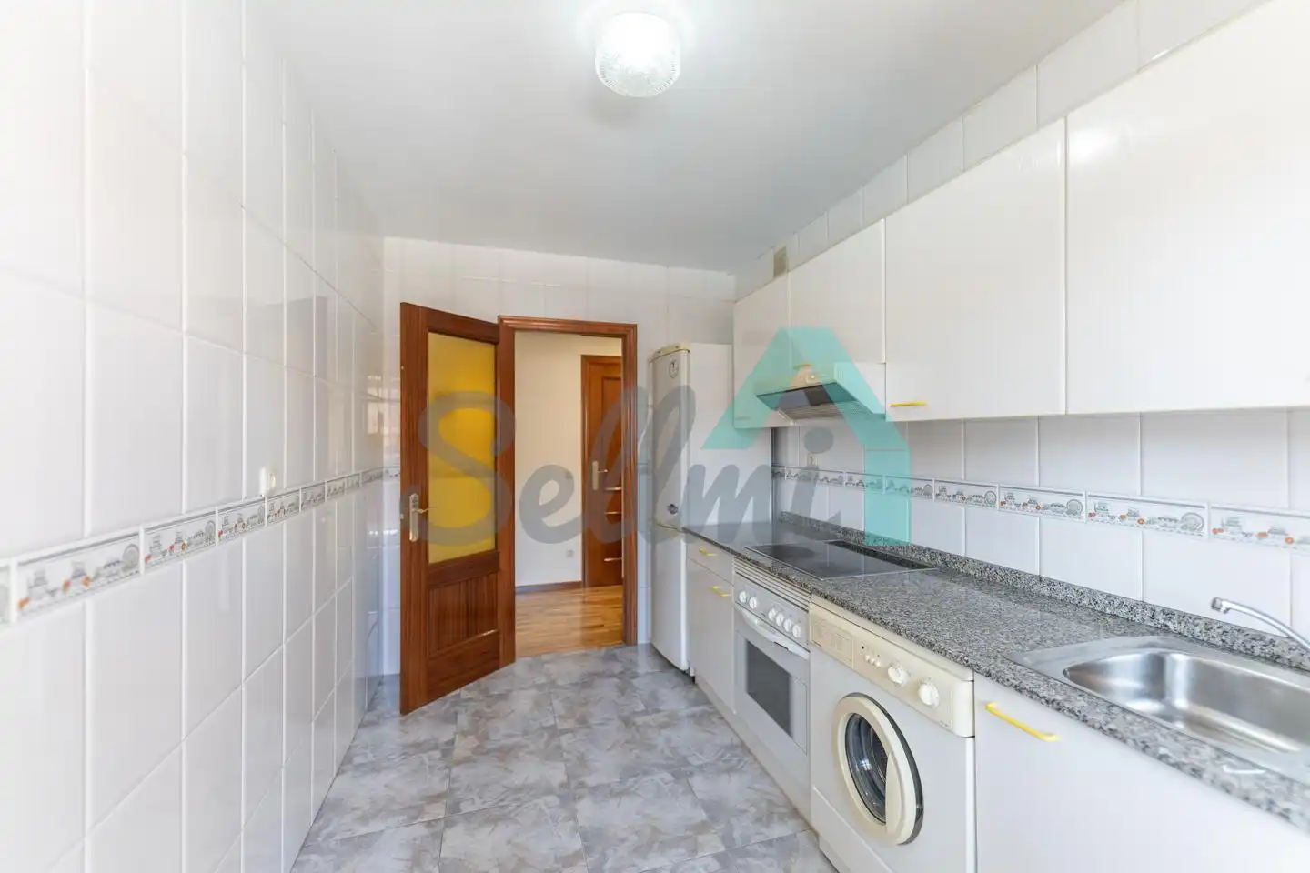 Küche von Wohnung zum Verkauf in Oviedo  mit Heizung, Parkett und Terrasse
