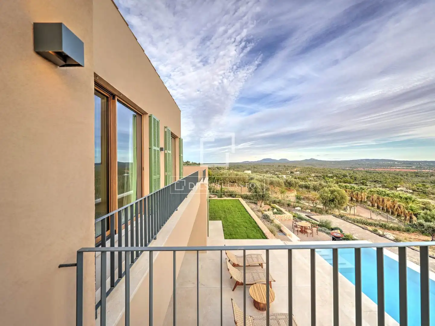 Terrasse von Country house zum Verkauf in  Palma de Mallorca mit Klimaanlage, Heizung und Privatgarten