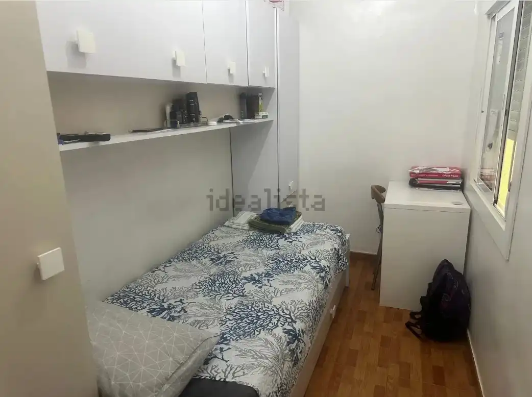 Habitación de Piso en venta en Rubí con Aire acondicionado, Horno y Balcón
