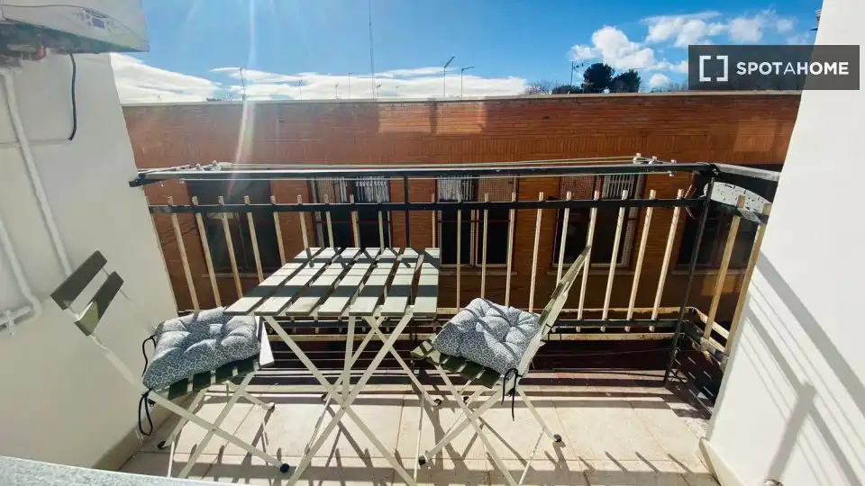 Terraza de Piso de alquiler en Madrid con Aire acondicionado, Calefacción y Amueblado