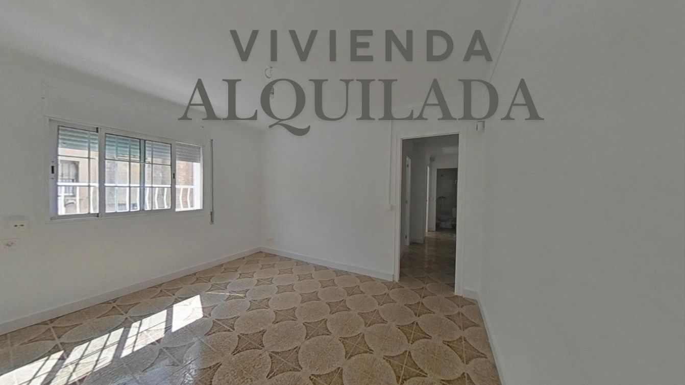 Bedroom of Flat for sale in Badalona  with Oven