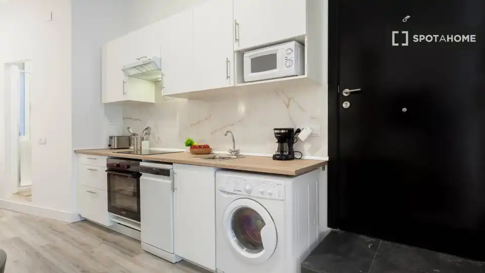 Appartement avec balcon à louer à Centro, imagen 16