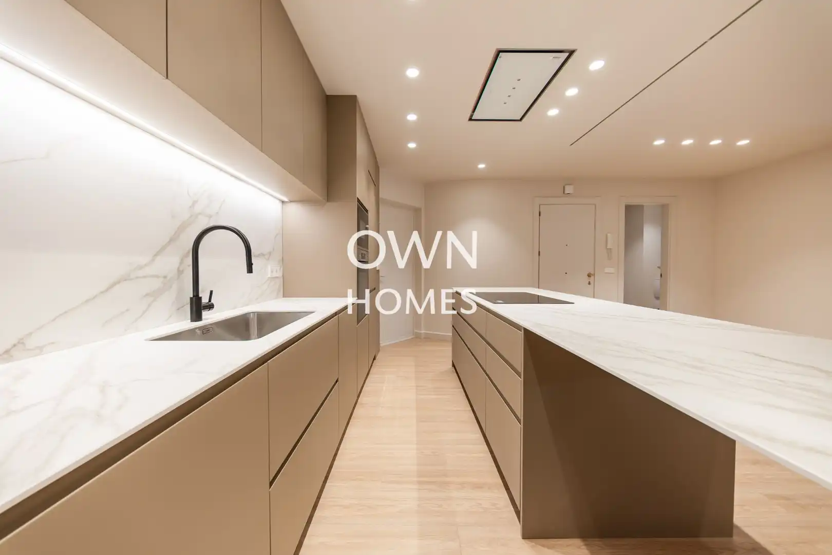 Kitchen of Flat for sale in Barcelona  with Air Conditioner, Heating and Private garden