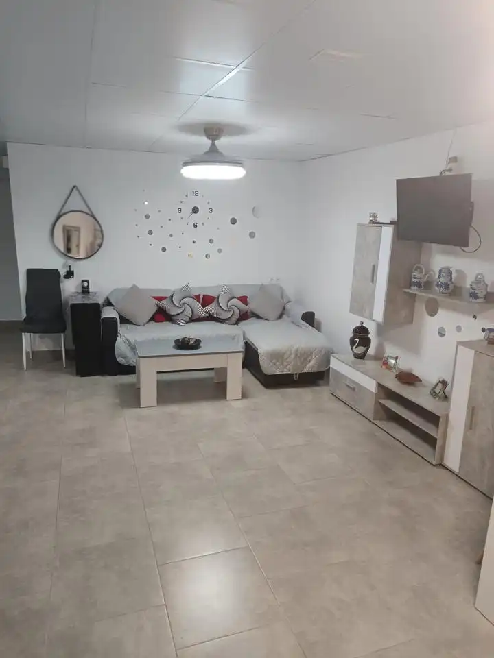 Sala de estar de Casa o chalet en venta en Linares con Aire acondicionado, Jardín privado y Terraza